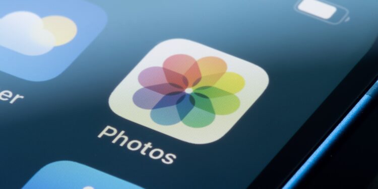 Organize iPhone photo gallery