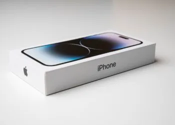 iPhone 18 Apple