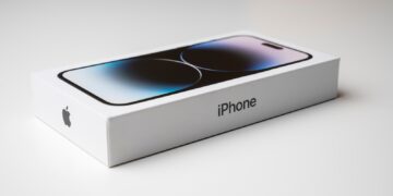 iPhone 18 Apple