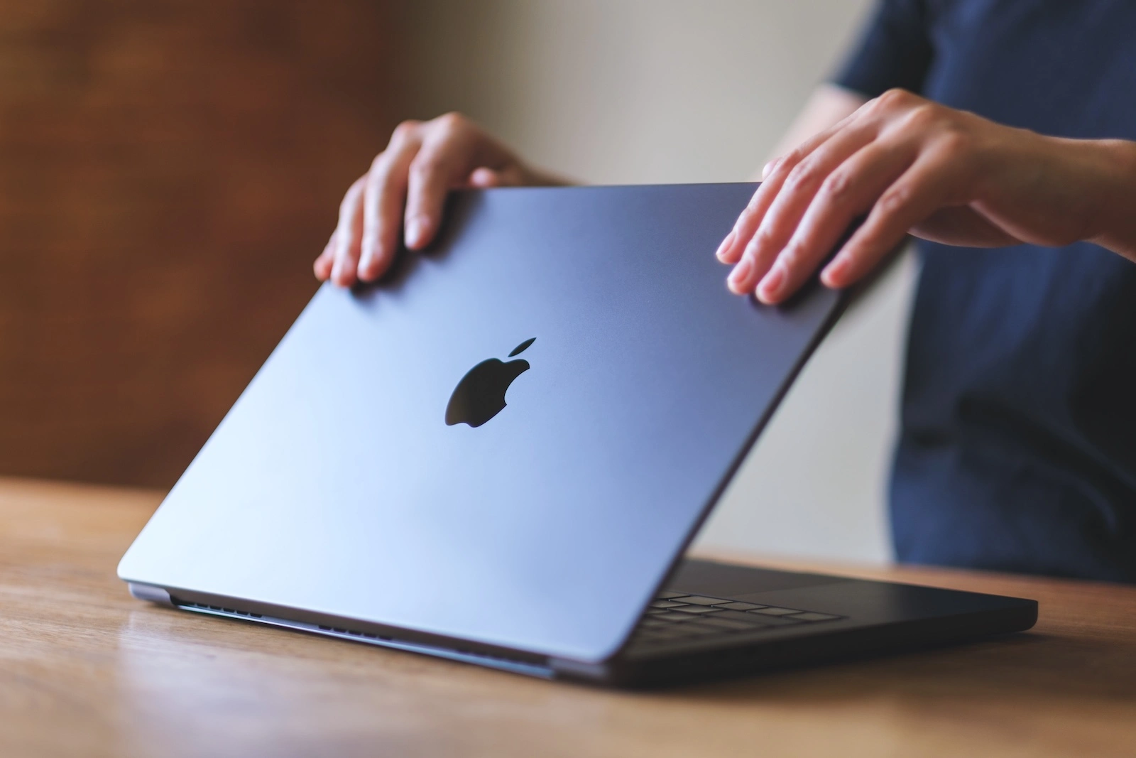 macOS 16 Apple