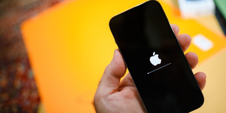 iOS 19 Apple