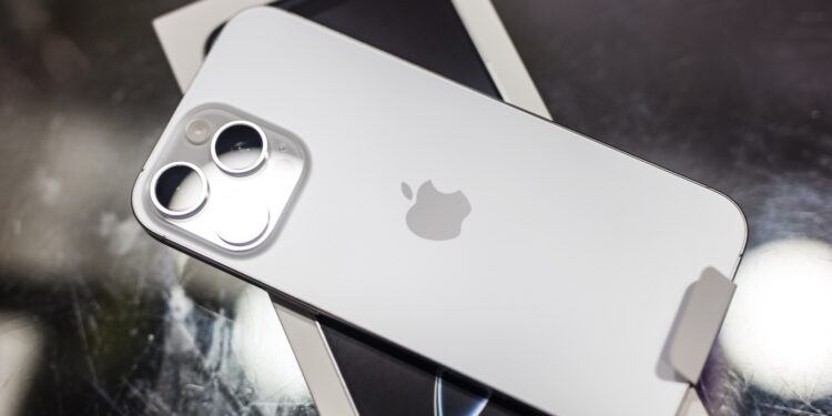 iPhone Fold Apple