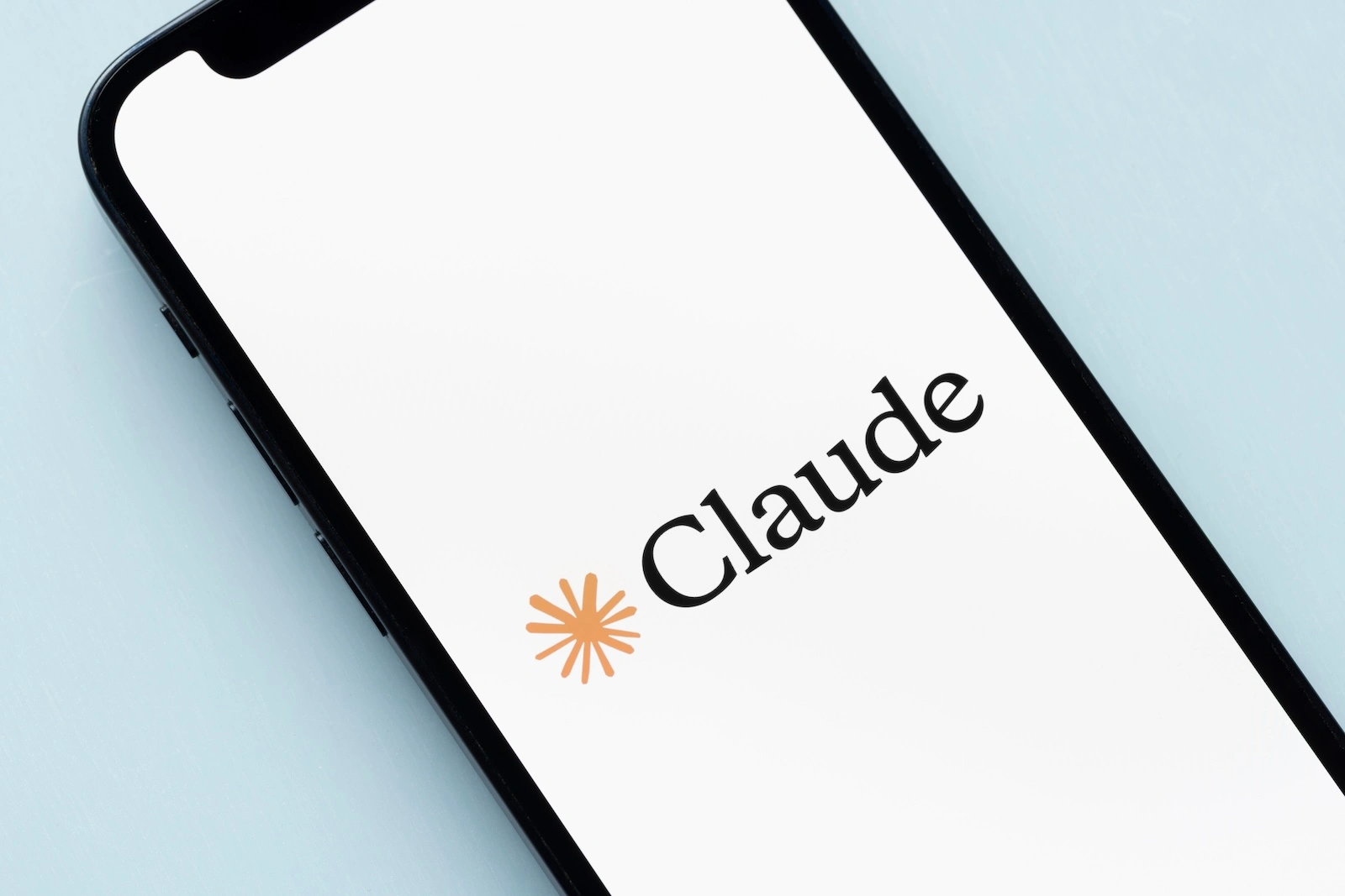 Anthropic Claude 4