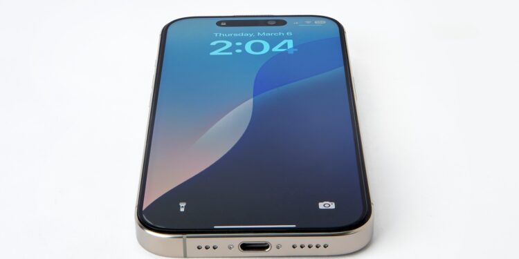 iPhone 2027