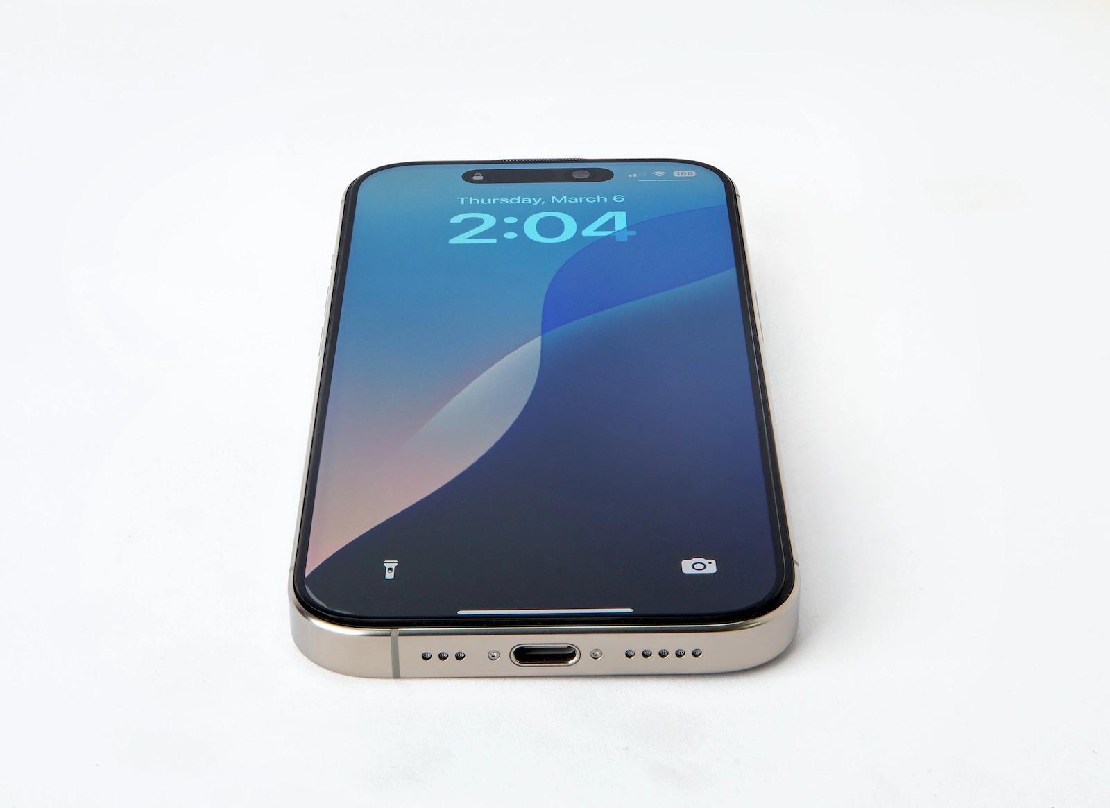 iPhone 2027