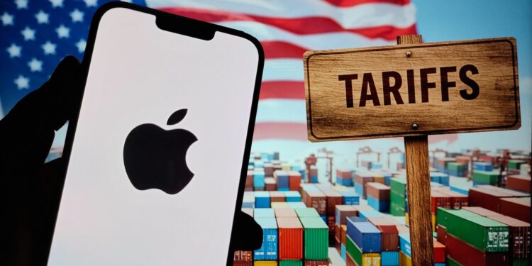 Apple Trump