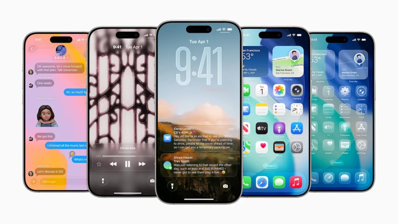 Fünf iPhones zeigen die Neuerungen von iOS 26: Sperrbildschirm und Home-Bildschirm im Liquid-Glass-Design, ein Chatverlauf in Nachrichten und der überarbeitete Musikplayer