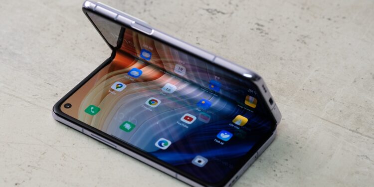 iPhone Fold Apple