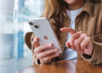 iOS 26 Apple