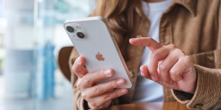 iOS 26 Apple