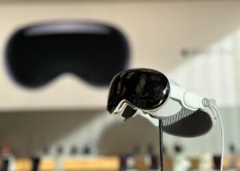 Apple Vision Headset