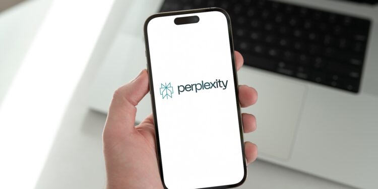 Apple Perplexity AI