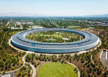 Apple Jeff Williams