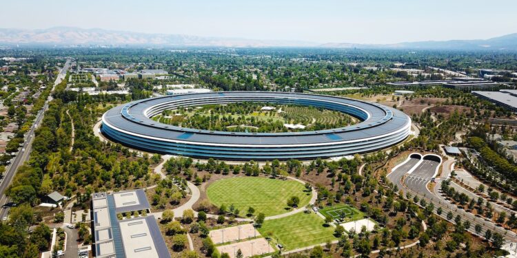 Apple Tim Cook