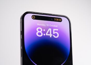 iPhone 17 Dynamic Island