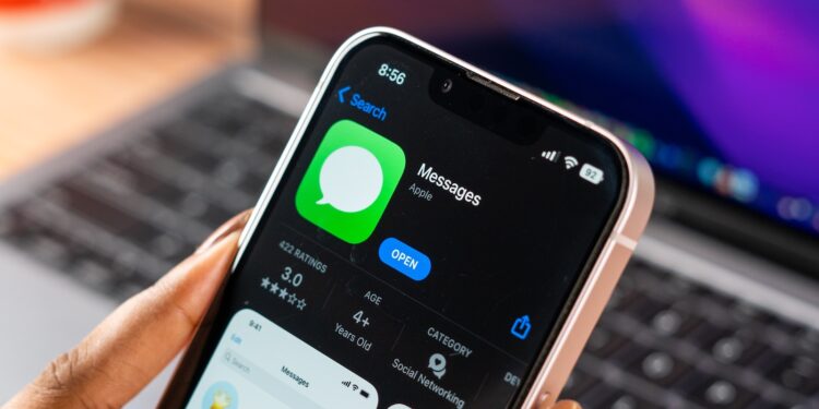 iOS 26 iMessage