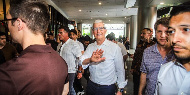 Apple Tim Cook