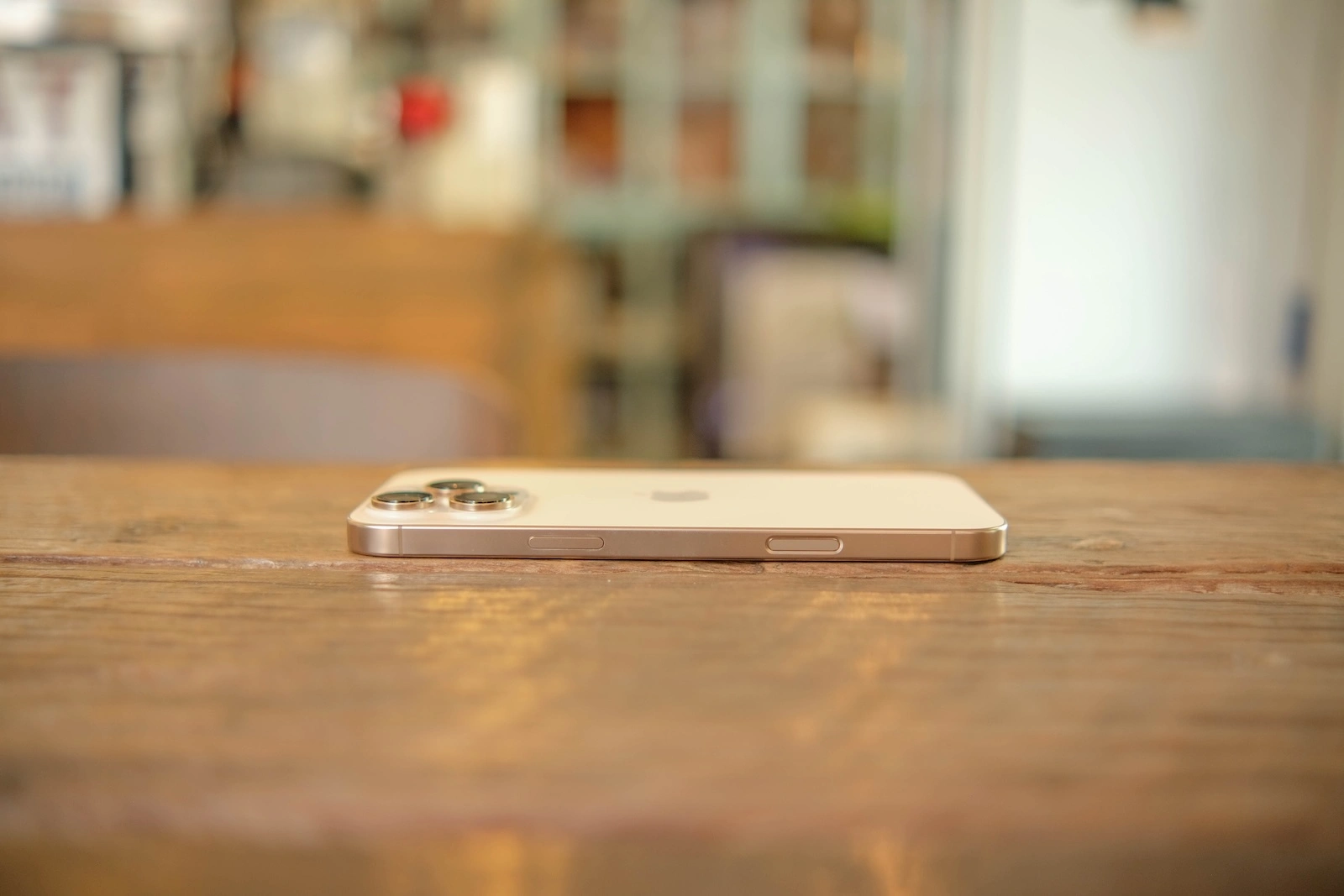 iPhone 17 Pro Apple