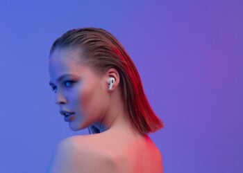iOS 26 AirPods