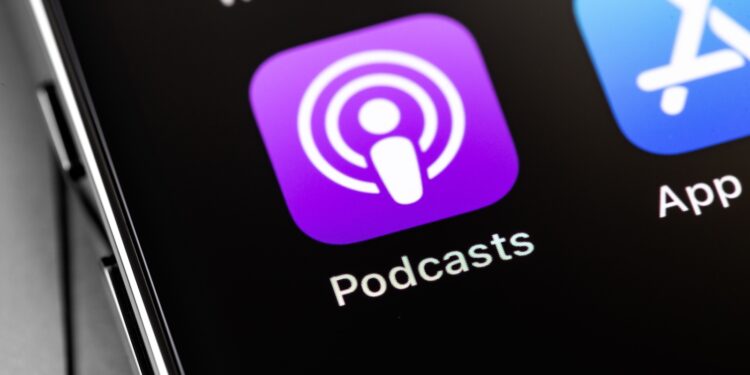 iOS 26 Podcasts App