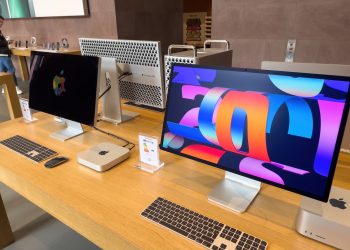 Apple Studio Display 2