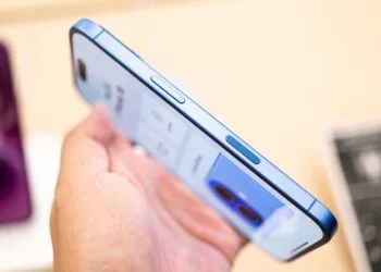 iPhone 18 Apple