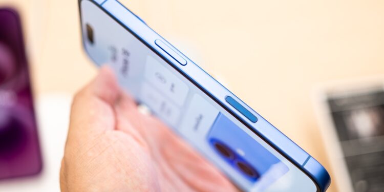 iPhone 18 Apple