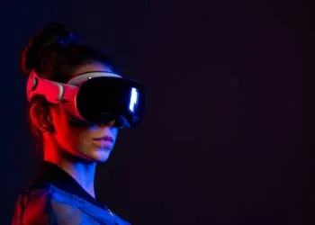 Apple Vision Pro Tim Cook
