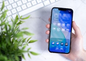 iOS 26 iPhone