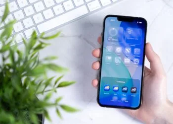 iOS 26 iPhone
