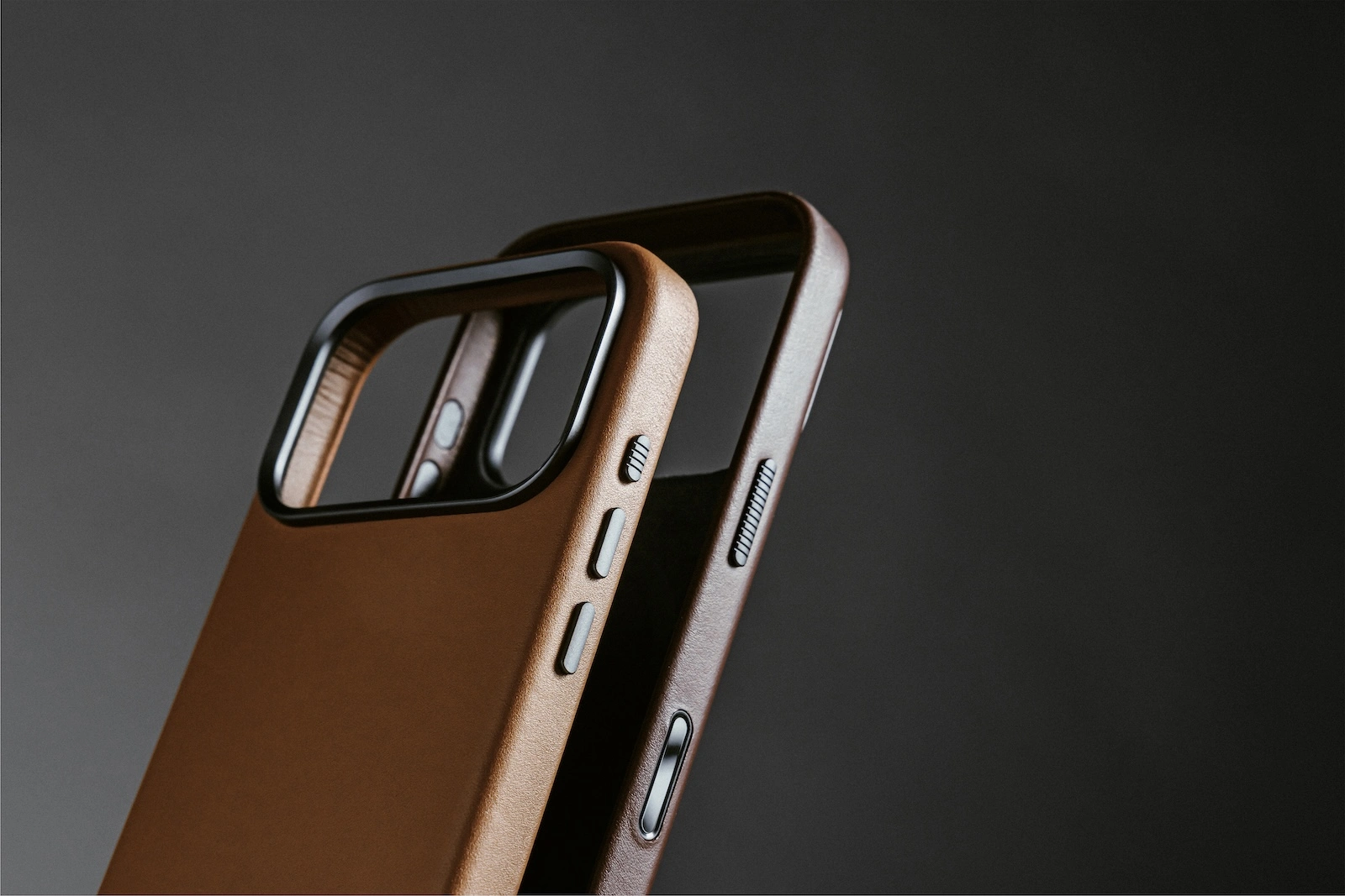 iPhone 17 Nomad Lederhüllen Review