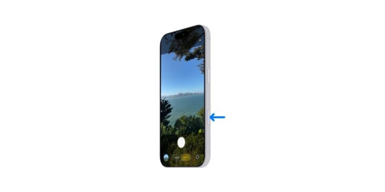 iPhone 17 camera control button