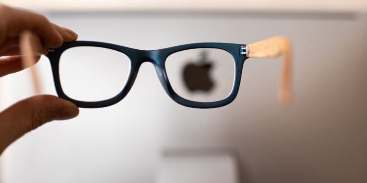 Apple Glasses