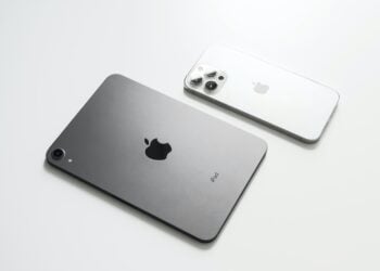 Apple iPhone
