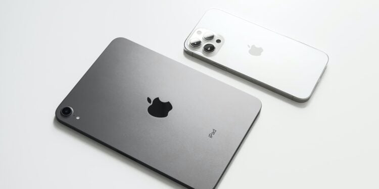 Apple iPhone