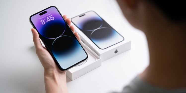 iPhone 18 Apple