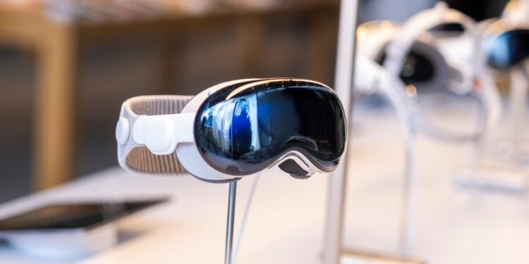 Apple Vision Pro Headset