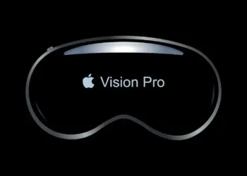 Apple Vision Pro iPhone 17 Apple