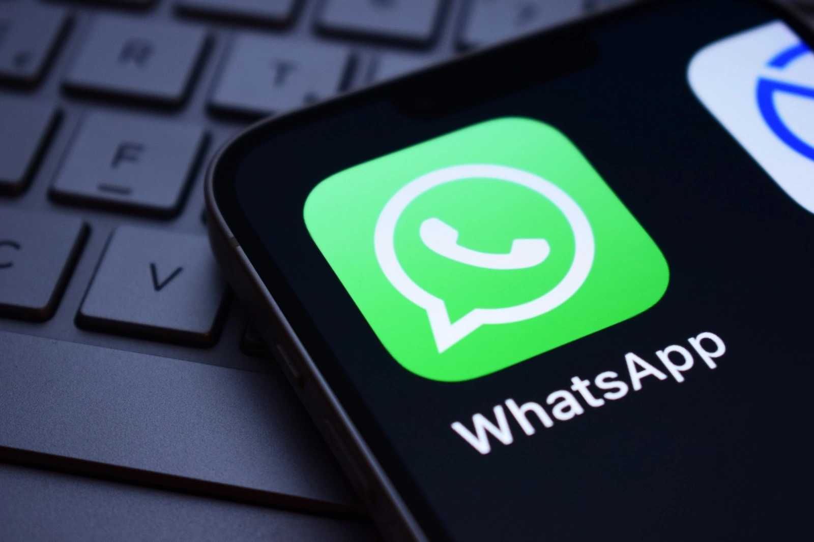 WhatsApp Status