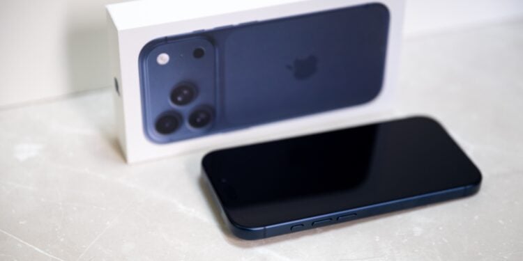 iPhone 17 Pro Apple