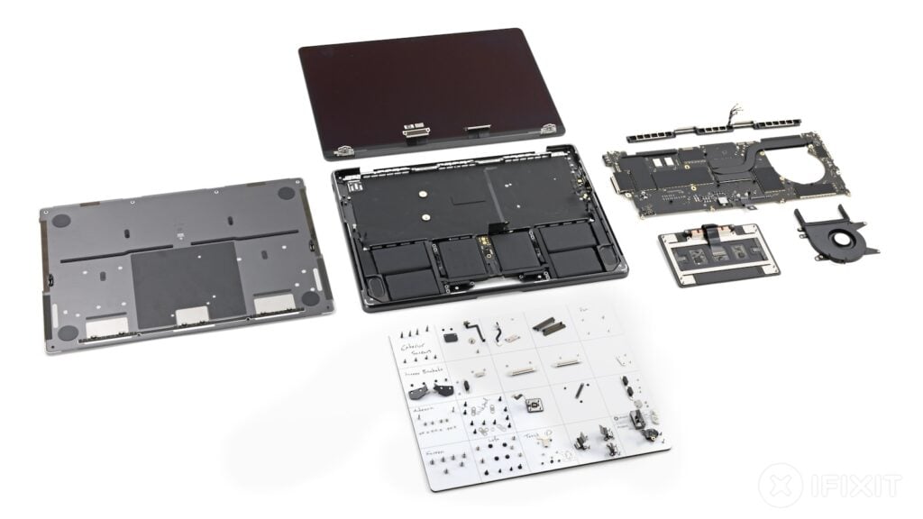 M5 MacBook Pro Apple Teardown
