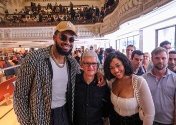 Apple Christmas Quarter