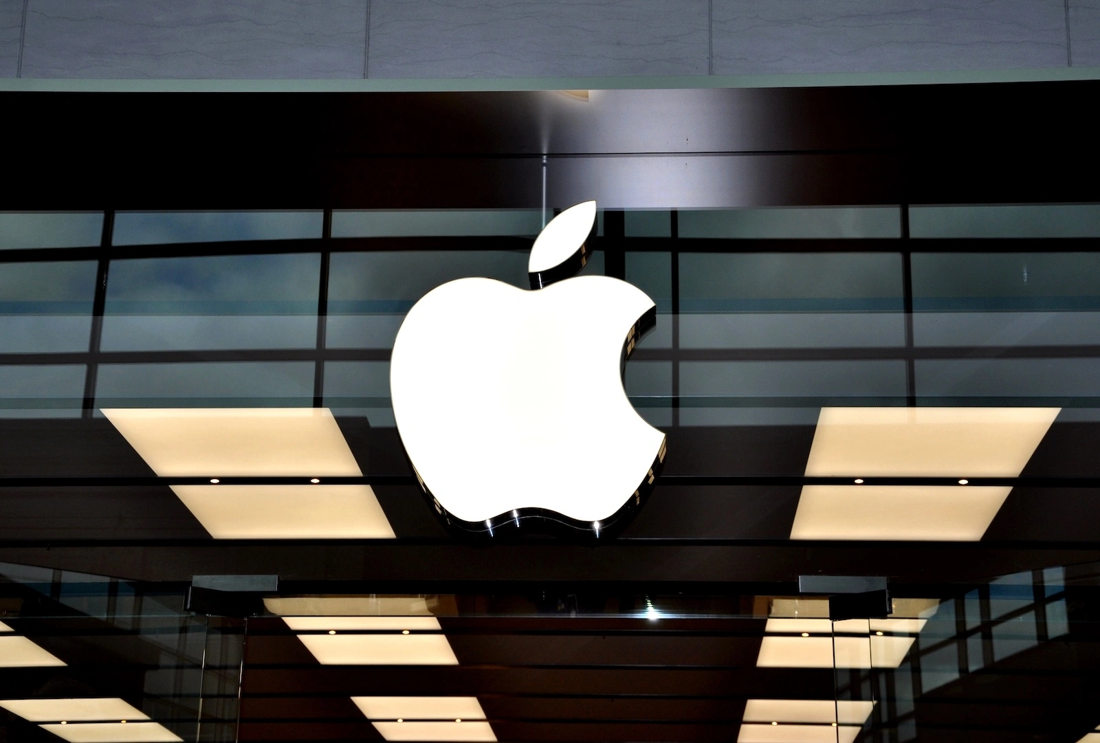 Apple Q4 2025