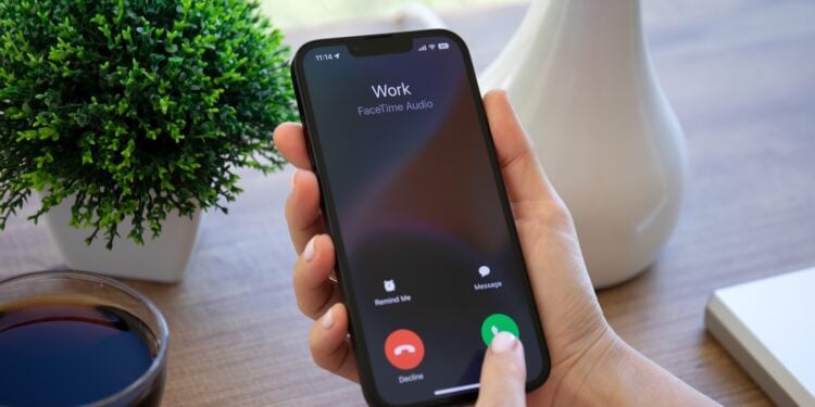 iOS 26 Call List Call History