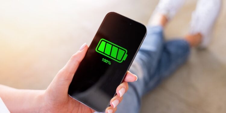 iOS 26 iPhone Apple Adaptive Power