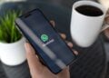 WhatsApp Liquid Glass