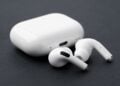 AirPods Pro Apple