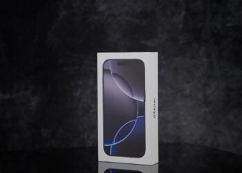 iPhone Apple
