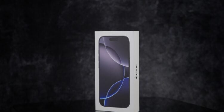 iPhone Apple