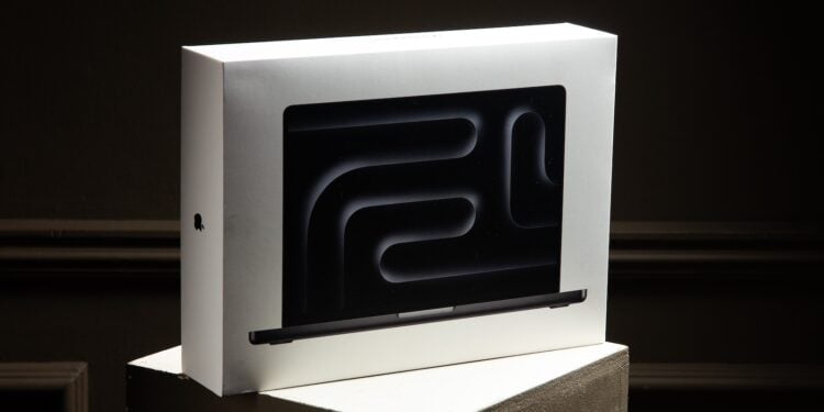 M6 MacBook Pro Apple